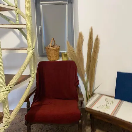 Anastasis Wind Mill بيت للعطل